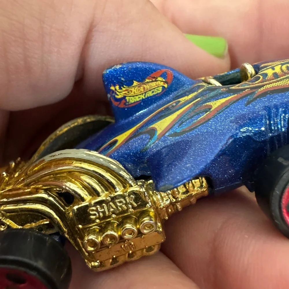 Pair (2) Hot Wheels Track Aces Sharkruiser‎ 1986 Diecast Car Orange Blue Vintage